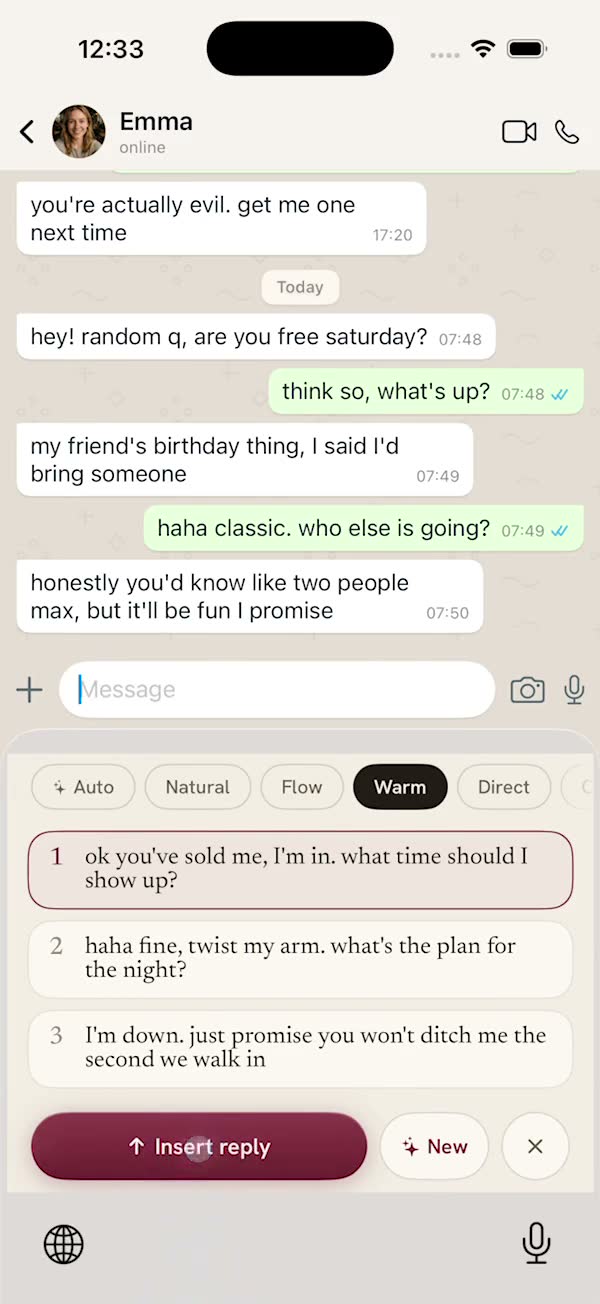 Replr keyboard showing three drafted replies under a chat